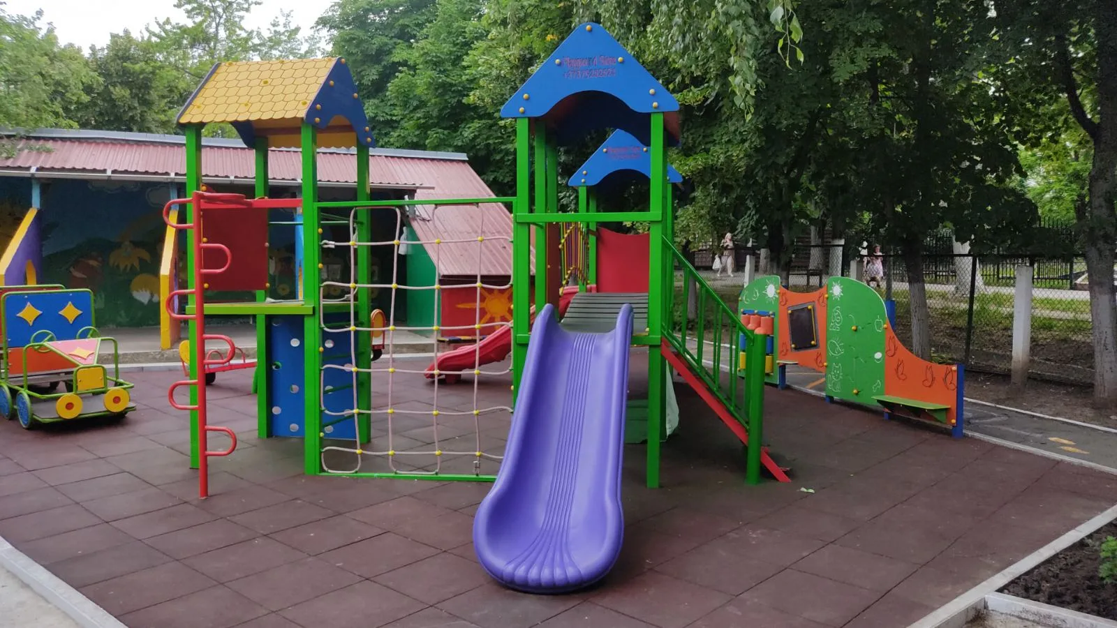 Lucrare Finalizată Teren de joaca 2025
